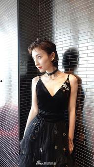 吴昕性感照片,魅力绽放，视觉盛宴