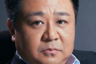 演员梁冠华个人资料,影视界多面手，才华横溢的演员人生