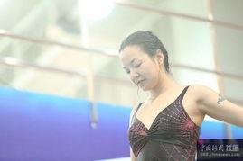 明星恐高,挑战极限背后的心理挑战