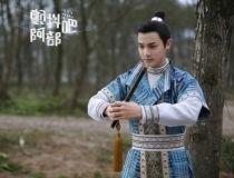 郑业成以前照片,从青涩少年到成熟演员，时光见证的成长之路